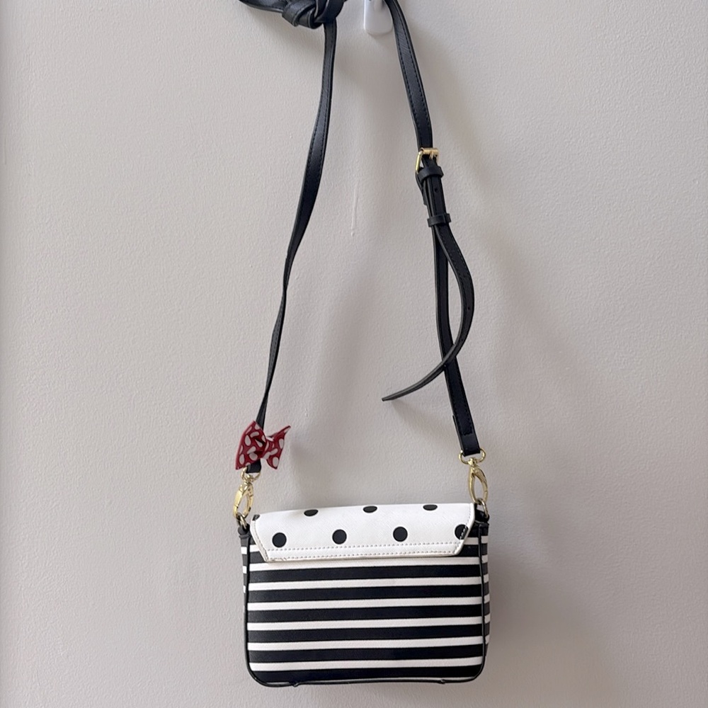 Disney Minnie Mouse little girl pocketbook - Picture 5 of 5